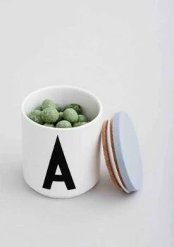 Design Letters Lid For Cup, Black 10 Design Letters Lid For Cup, Black -Keuken Pro Verkoop design letters design letters lid for cup 12
