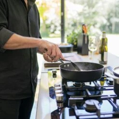 Fiskars Rotisser Sauté Pan Optiheat 26 Cm 9 Fiskars Rotisser Sauté Pan Optiheat 26 Cm -Keuken Pro Verkoop fiskars rotisser saute pan optiheat 26 cm 6