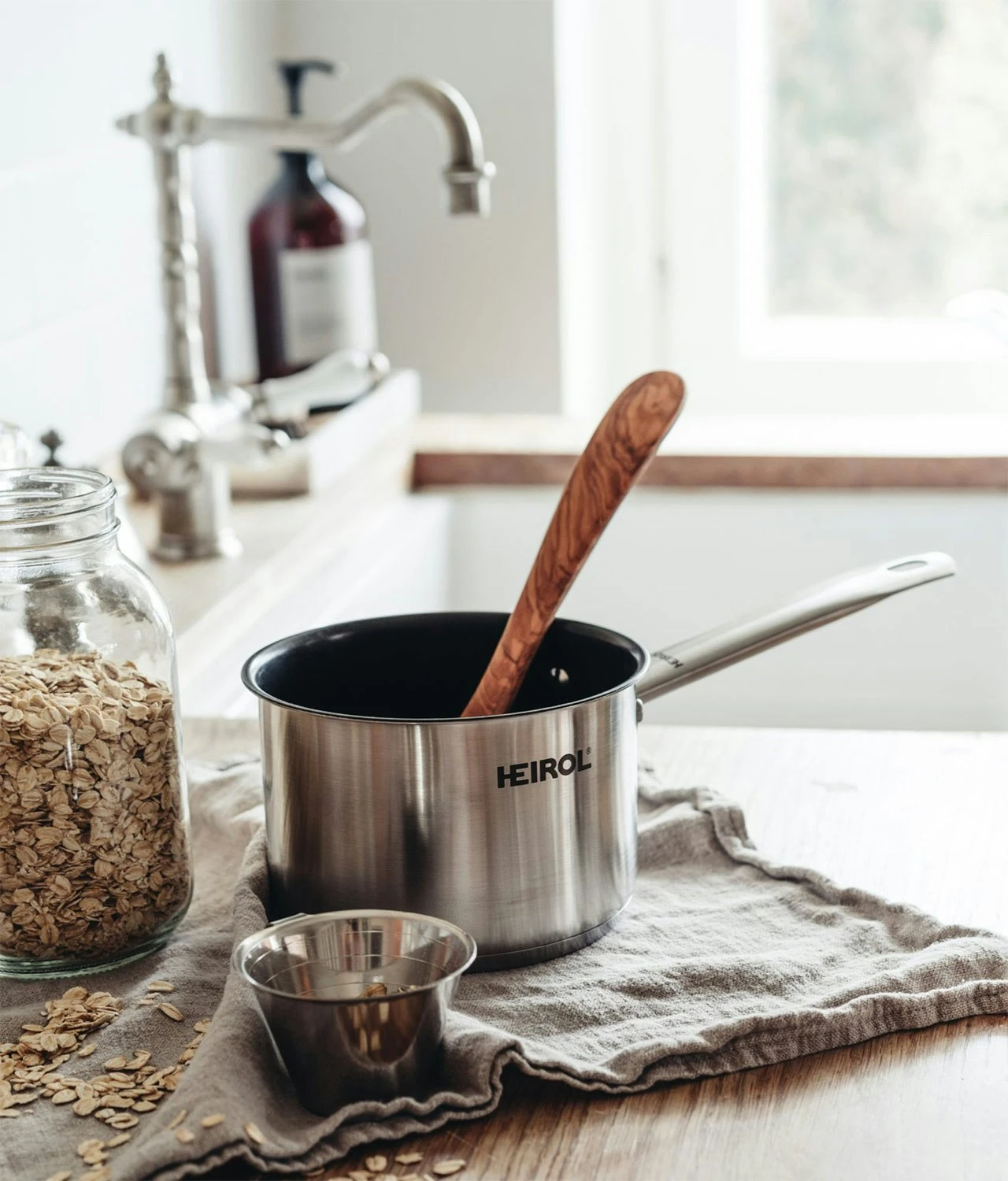 Heirol Cerasafe Pro Steelpan 14 Cm 1,5 L 5 Heirol Cerasafe Pro Steelpan 14 Cm 1,5 L - Afbeelding 3